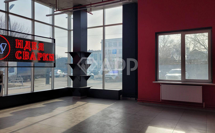 Сдаю 131м² под кафе, выставочный зал, магазин фото