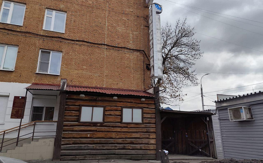 Помещение с арендатором 119м² в самом центре города фото