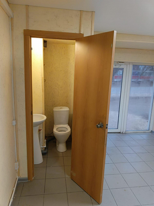 Торговое помещение на Танкистов, 25 м² фото