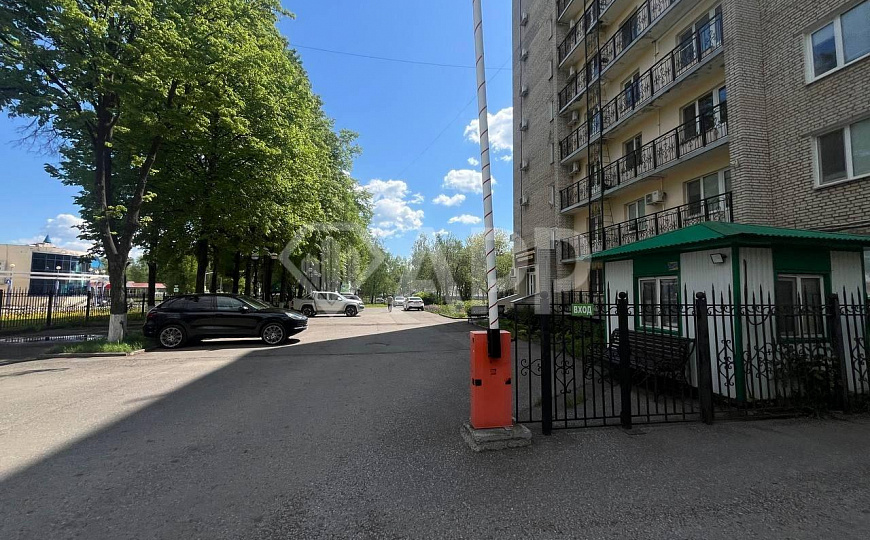 Продажа/аренда, 1 линия. фото