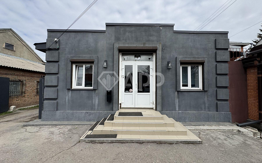 Перекресток/парковка/2входа/зона разгрузки/50квт фото