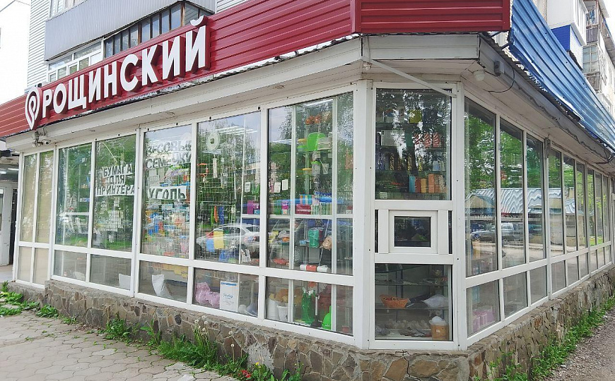 Сдаётся помещение свободного назначения на красной линии в шаговой доступности от остановки обществе фото