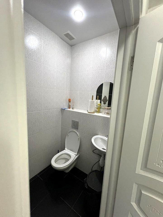 Продажа офиса 216 м2 с видом на Волгу фото