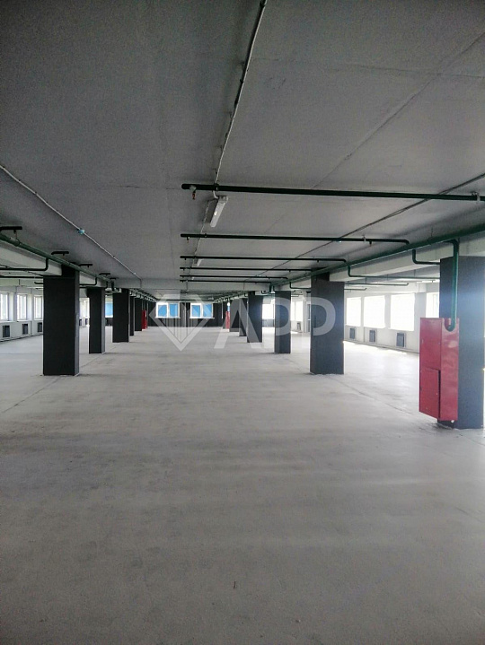 Сдам помещение свободного назначения под склад,производство 950 м² фото