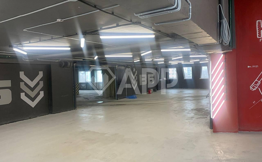 Сдам помещение свободного назначения под склад,производство 950 м² фото