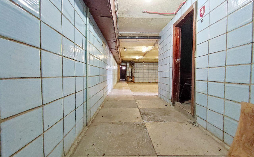 Помещение с арендатором. 126 м.. фото