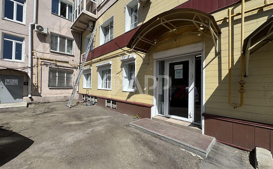 Центр/С ремонтом/Мокрые точки фото