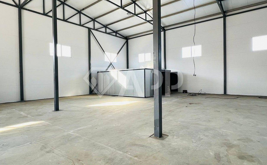 Сдаю складское помещение, 700 м² фото