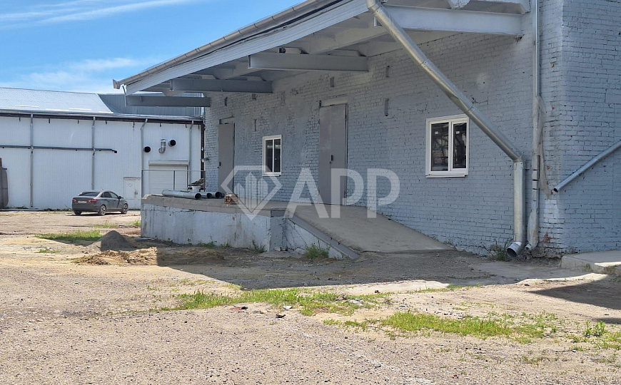 Сдам производственно-складское помещение общей площадью 210 м² фото