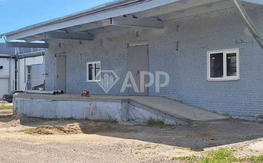 Сдам производственно-складское помещение общей площадью 210 м² фото