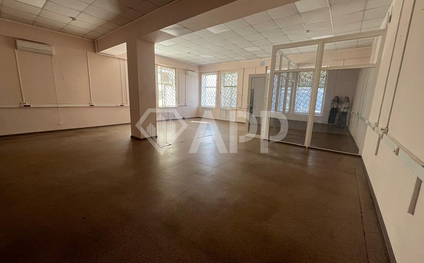 Продам помещение свободного назначения, 350 м² фото