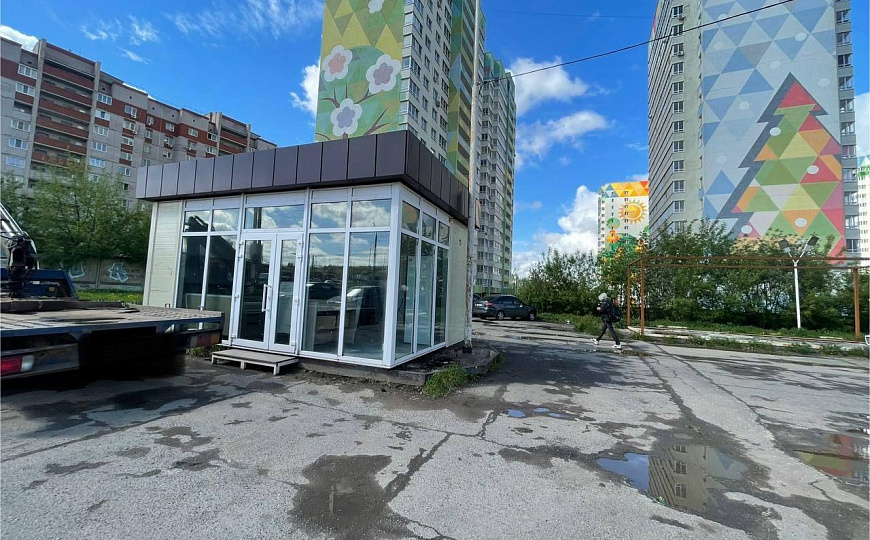 Сдам торговое помещение 20м² на 1 линии с высоким трафиком фото