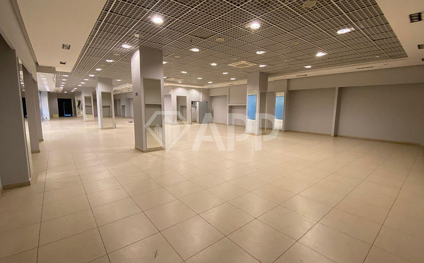 Сдается помещение свободного назначения 261 м² фото