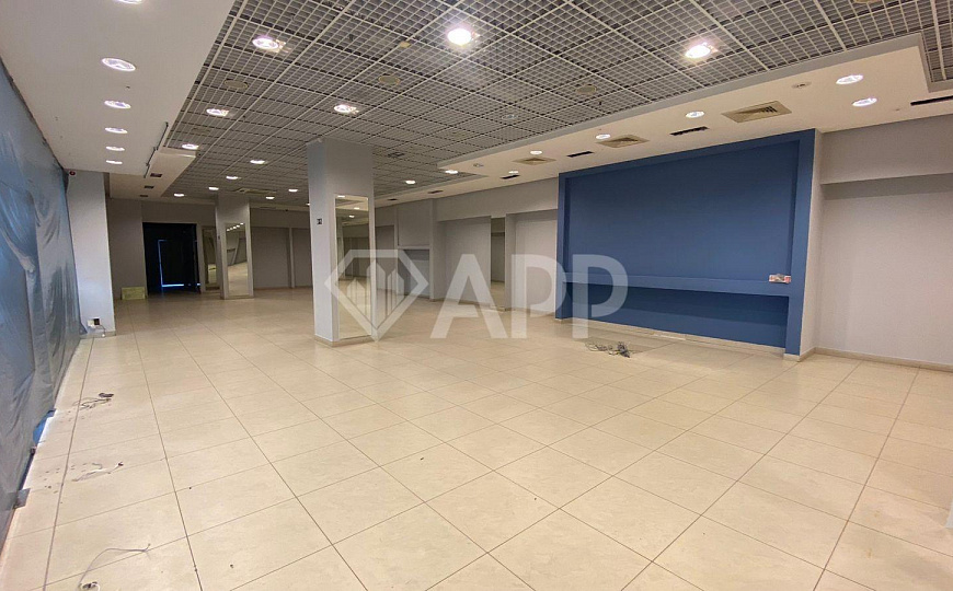 Сдается помещение свободного назначения 261 м² фото