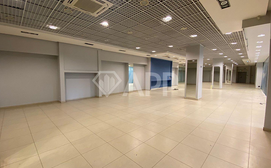 Сдается помещение свободного назначения 261 м² фото