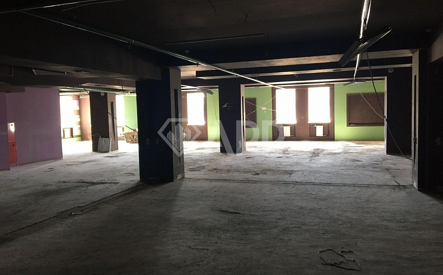 Сдается помещение свободного назначения 490 м² фото