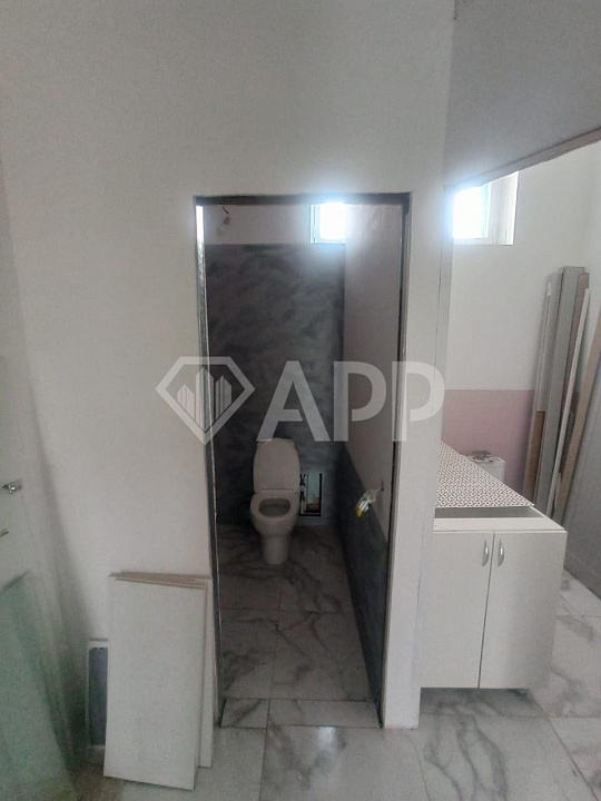 Сдаю торговое помещение, 80 м² фото