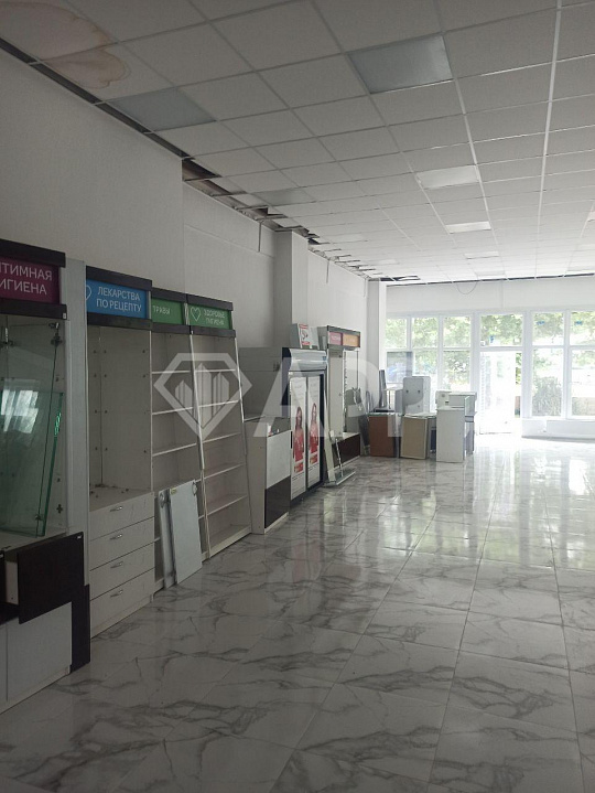 Сдаю торговое помещение, 80 м² фото