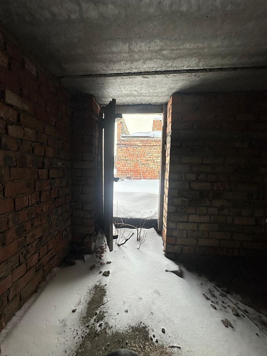 Продам отдельно стоящее здание фото