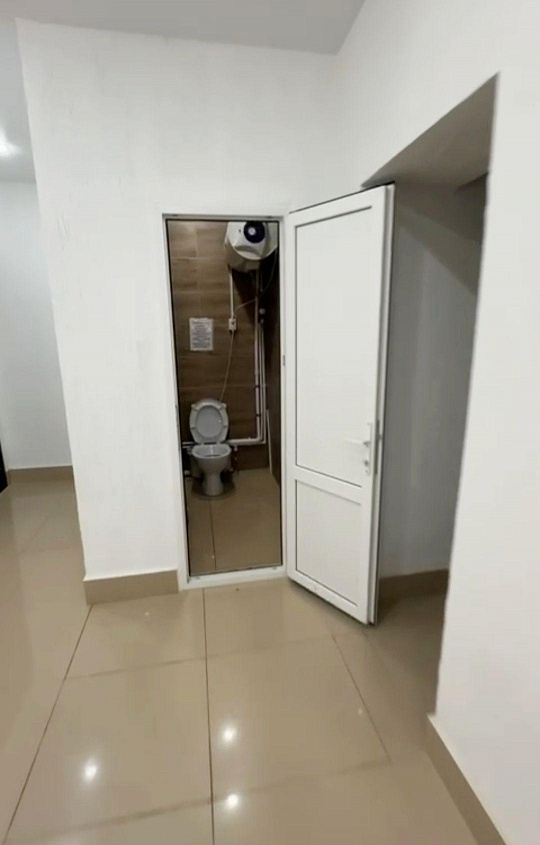 Продам помещение 16,6м² на первой линии, евроремонт. фото