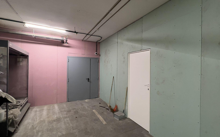 Сдам бизнес-центр/офисный центр, 1 200 м² фото