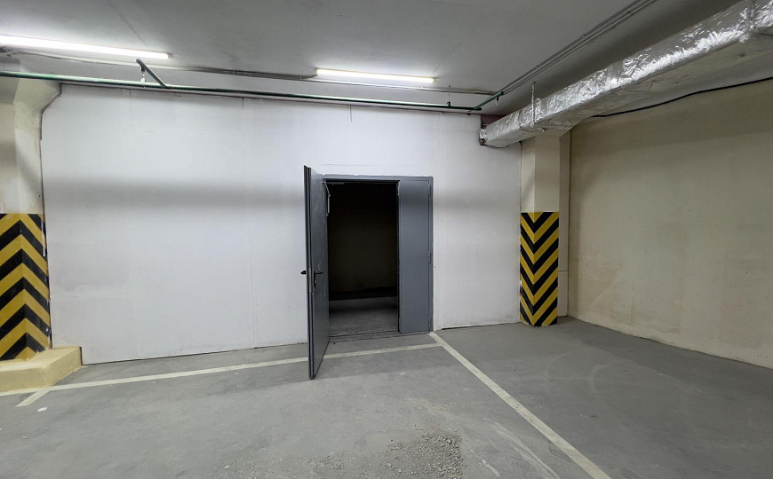 Сдам бизнес-центр/офисный центр, 1 200 м² фото