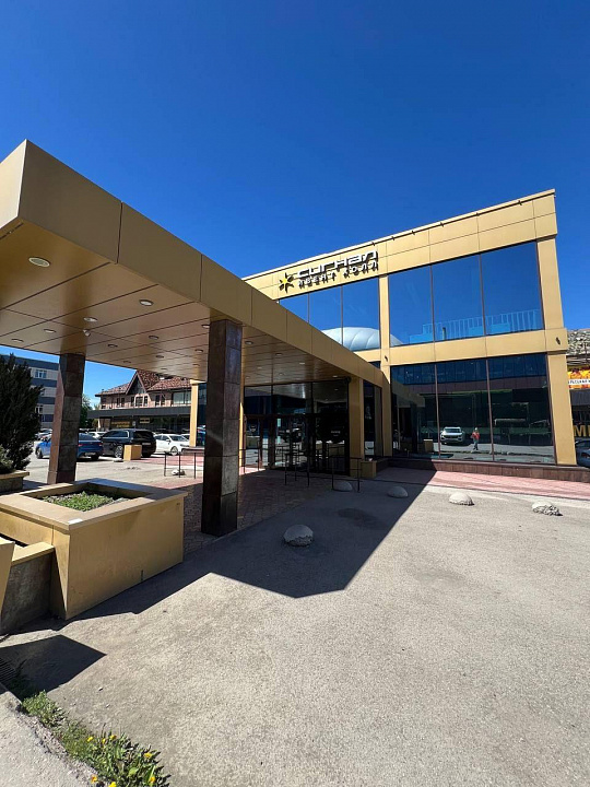 Сдается помещение 1700м2 на Набережной реки Волга фото