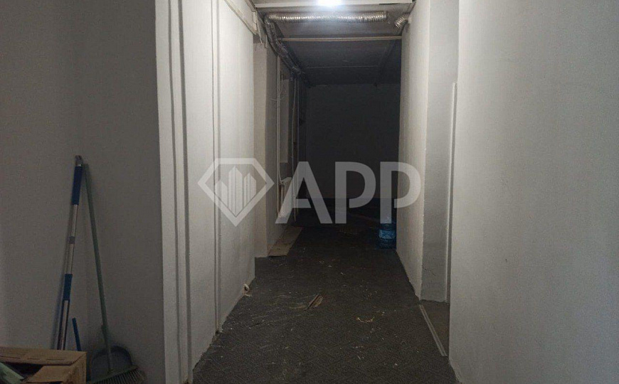Сдаю торговое помещение 150 м2 фото