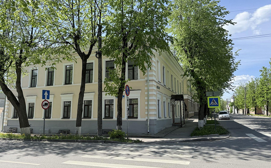Сдам отдельно стоящее здание, 800 м² фото