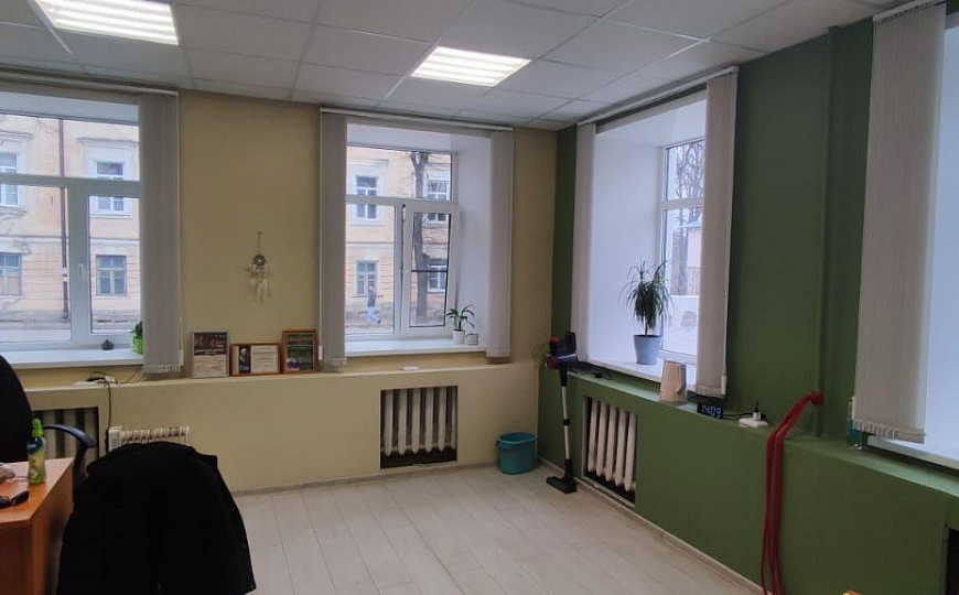 Продам отдельно стоящее здание, 813,6 м² фото