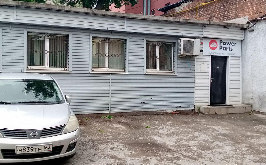 Продажа отдельно стоящего здания в историческом центре города фото