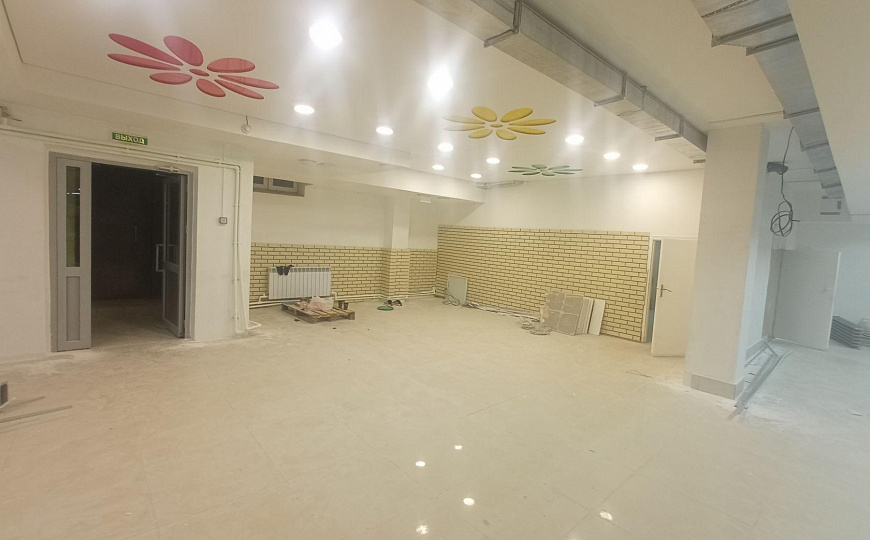 Сдам помещение свободного назначения, 314 м² фото