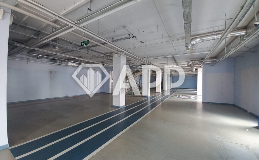 Сдаю  помещение свободного назначения , 1500 м² фото