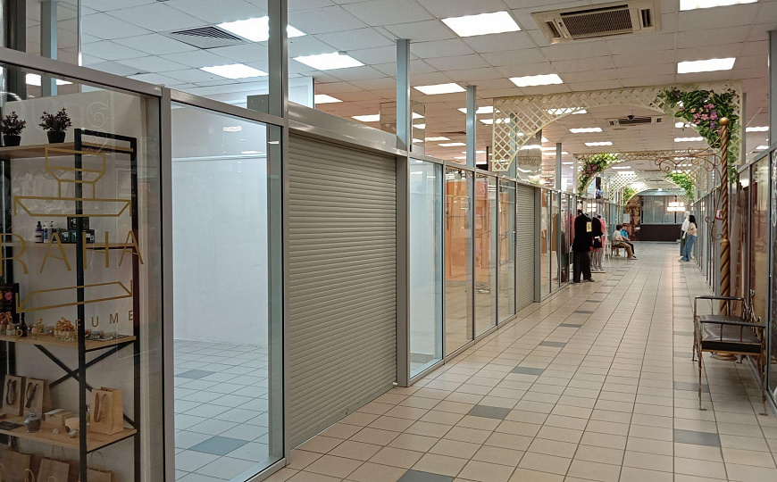 Центр, трафик, до 2500м² фото