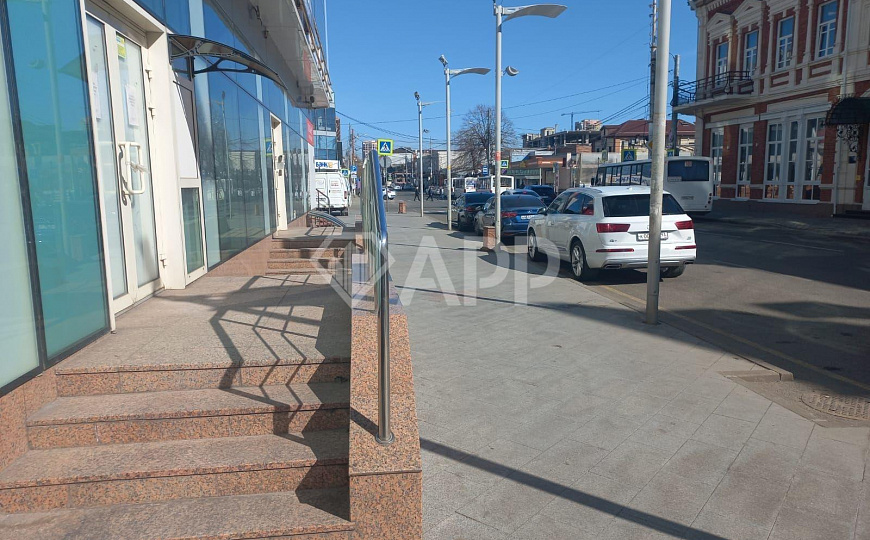 Сдаю помещение свободного назначения, 408 м² фото
