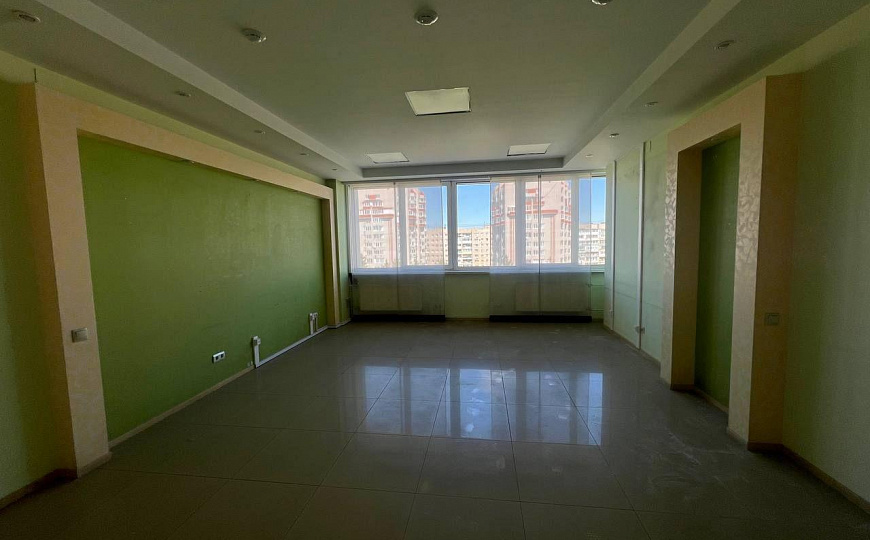 Аренда офисного помещения, 570 м² фото
