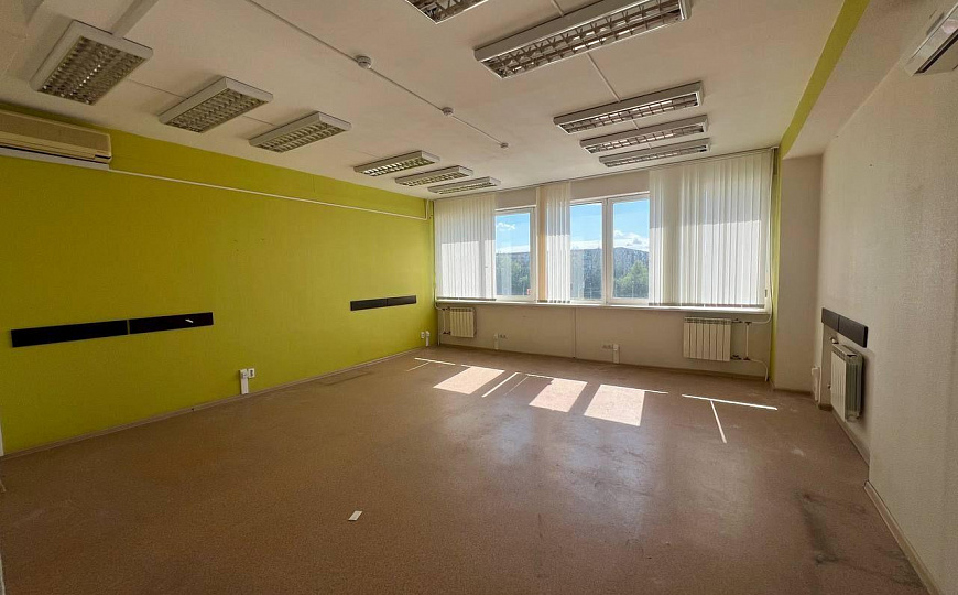 Аренда офисного помещения, 570 м² фото