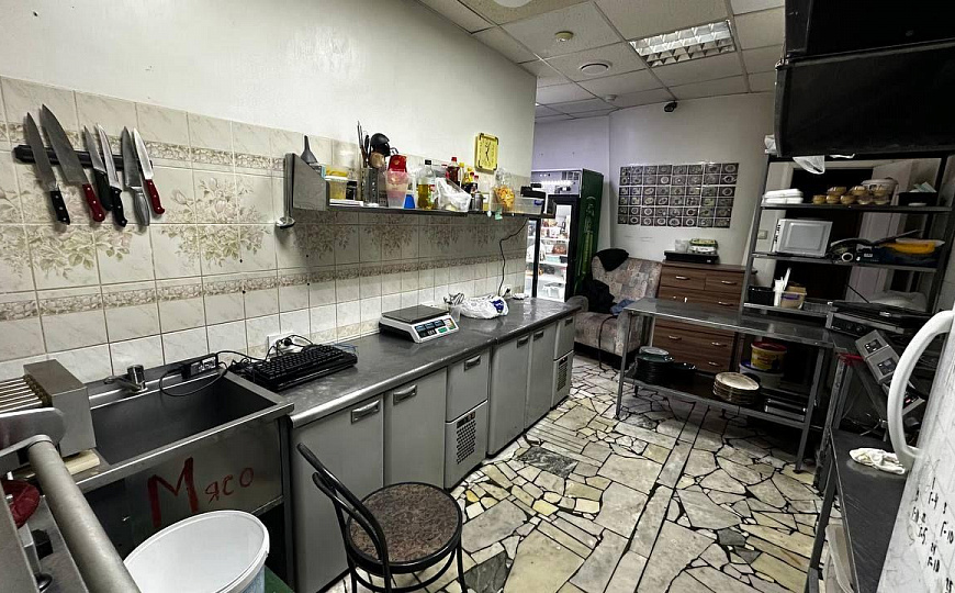 Аренда торговая площадь 280 м² фото