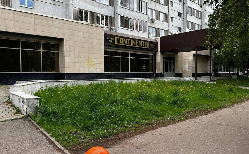 Аренда торговая площадь 280 м² фото