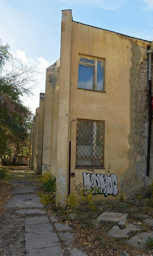 Продам отдельно стоящее здание свободного назначения, 2 700 м² фото