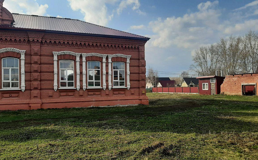 Отдельно стоячее здание фото