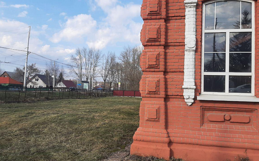 Отдельно стоячее здание фото