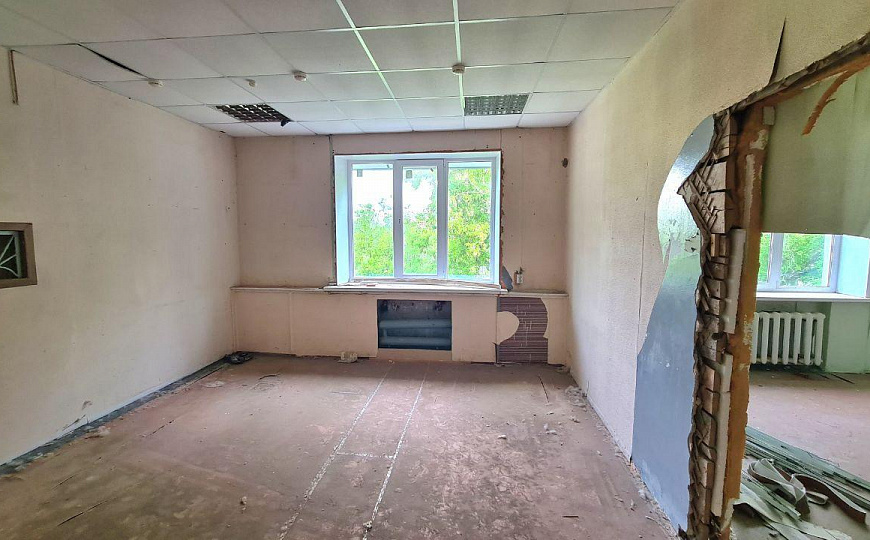 Продам здание свободного назначения фото