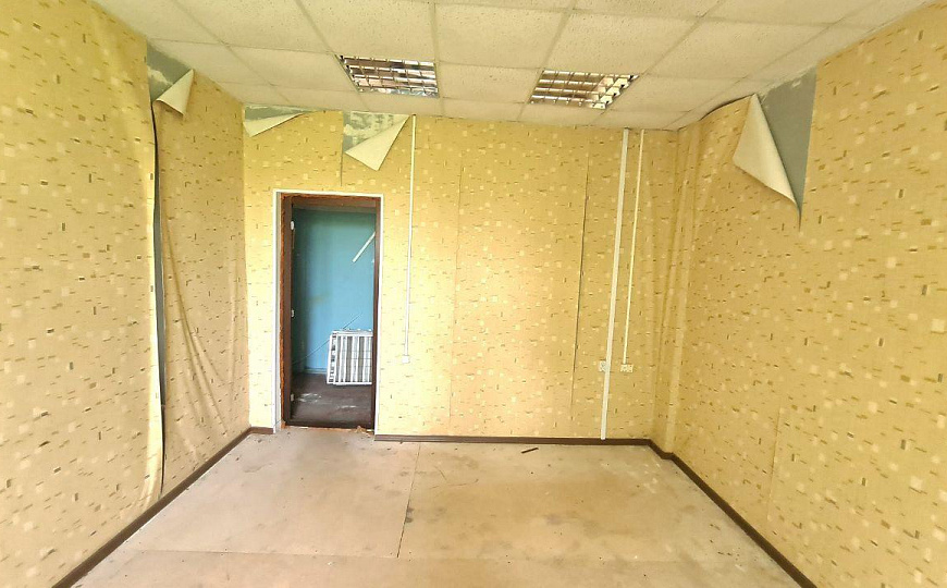 Продам здание свободного назначения фото