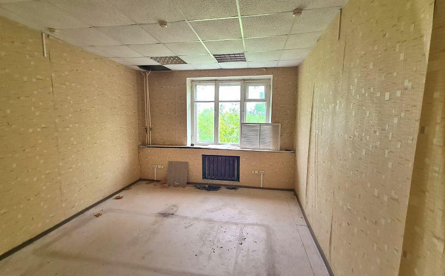Продам здание свободного назначения фото