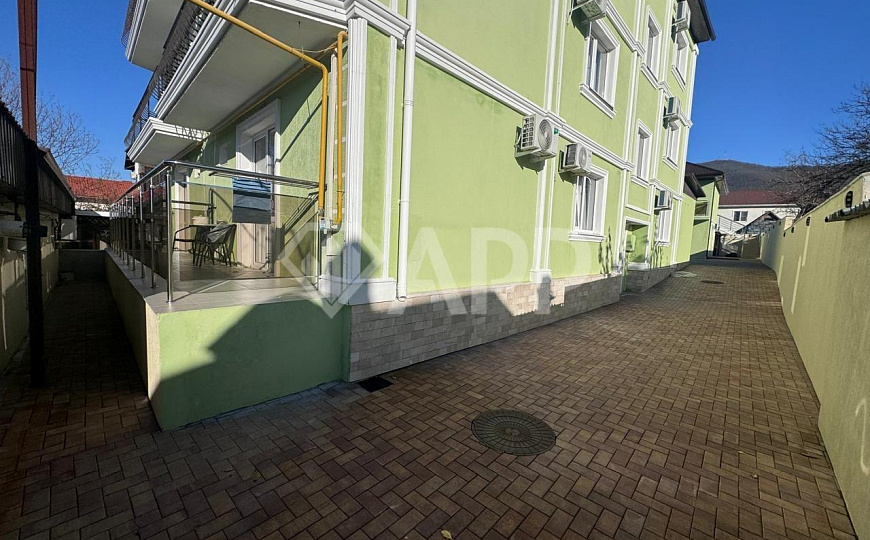 Продам гостиница, 735 м² фото