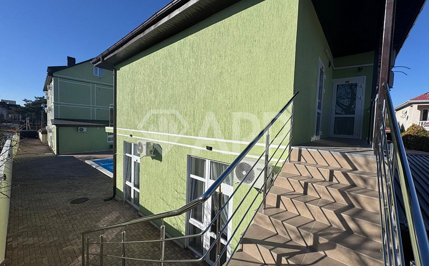 Продам гостиница, 735 м² фото