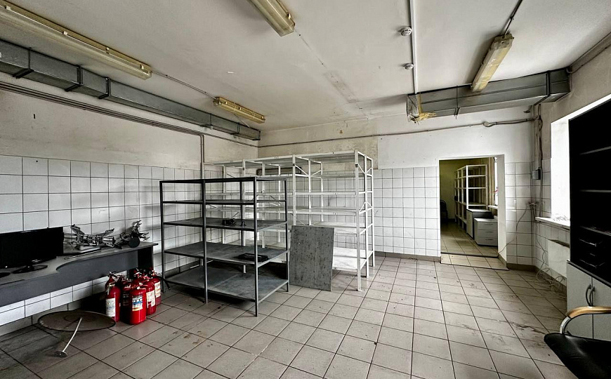 Аренда производственно-складских помещений 1106 м2 на ул. Мирной фото