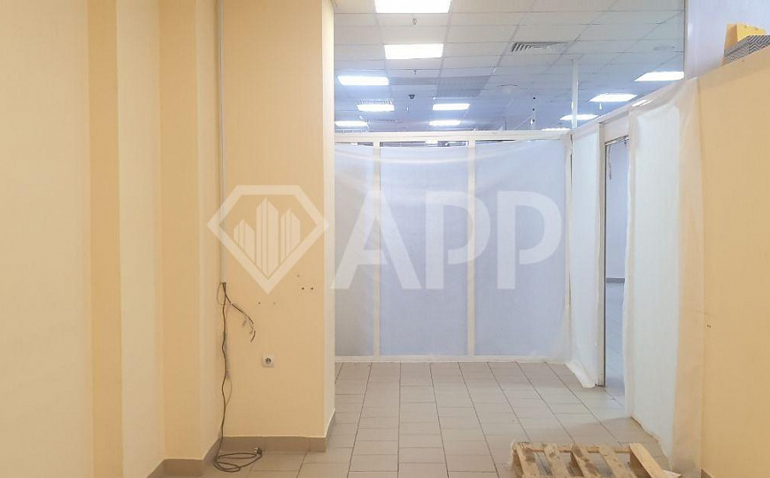 ТК Маяк/1 этаж/Торговля, 28 м2 фото