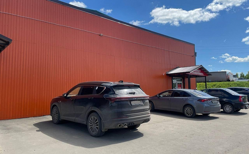 Сдам помещение свободного назначения 851м² под торговлю/ склад/производство фото